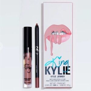 Kylie Cosmetics Matte Lip Kit - A Decade